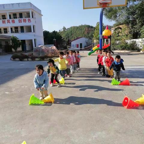 【周新幼儿园   】萌娃在园的一天