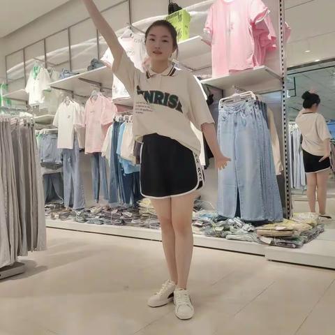 穿什么就是什么，森马以纯5月3日上午10点半新品发布会，同你一起见证不一样的自己