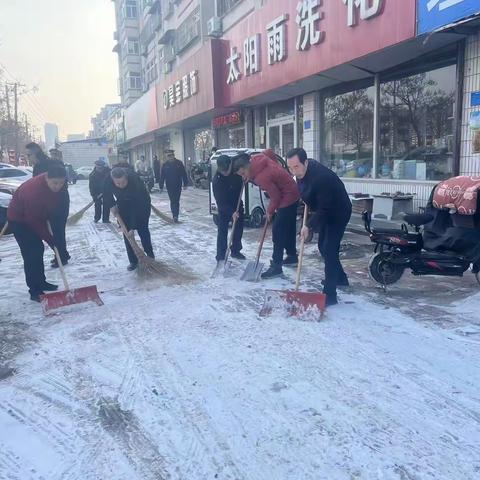 【济阳城管】济阳区落实“门前五包” 让“各扫门前雪”成行动自觉