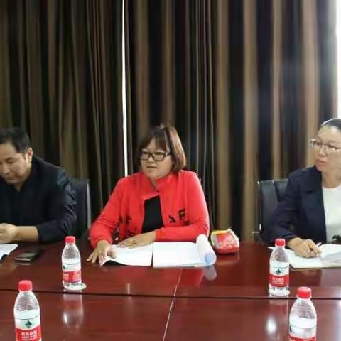 示范引领，促进提升 ---哈巴河中学举行县级张秀霞初中数学、杜俊华初中生物教学能手 培养工作室启动仪