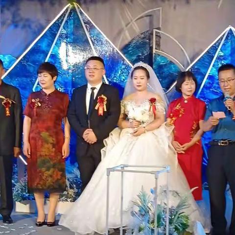 赵建亮.王爱玲爱女赵婉蓉/徐昊新婚庆典影集