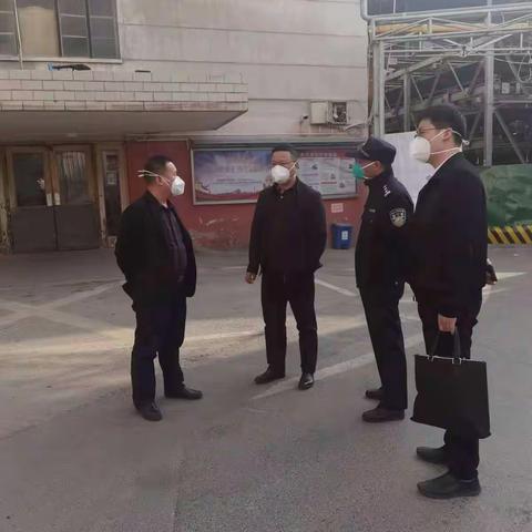 碑林区委常委、区政府党组成员赵红星前往西安宾馆检查疫情防控工作