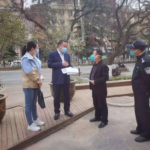 区级包抓领导区人大副主任何文检查西安宾馆专班工作