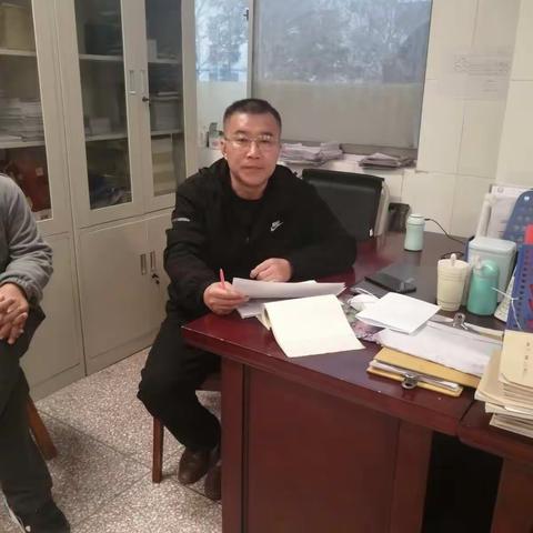 总结经验善反思，取长补短促发展-高二二部期中考试总结分析会