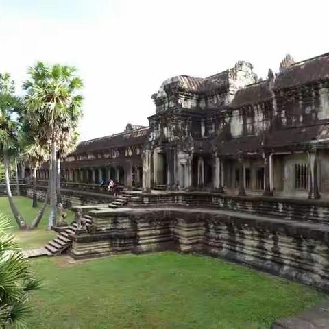 永恒的微笑～吴哥窟