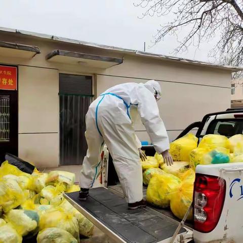 抗疫“幕后英雄”    坚守最后一道防线