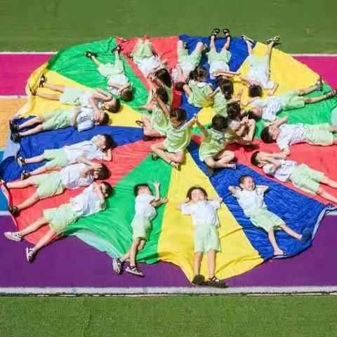 “惜别、小时光”毕业季