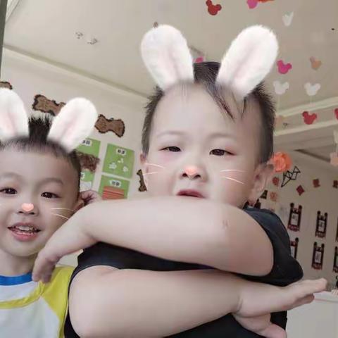 红黄蓝亲子园 欢乐小一班 吴禹森 九月成长记录💓