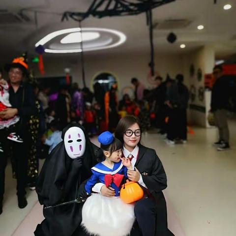 红黄蓝亲子园托幼部二零一九万圣节活动🧡