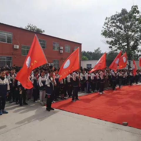 童心向着党，入队最光荣—礼赞建党百年，春蕾小学少先队员入队仪式