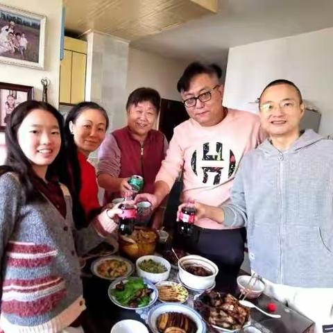 欢欢喜喜过大年