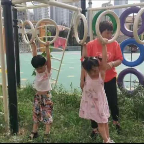 《爱德礼仪幼儿园》学礼三班～体能测试开始啦……