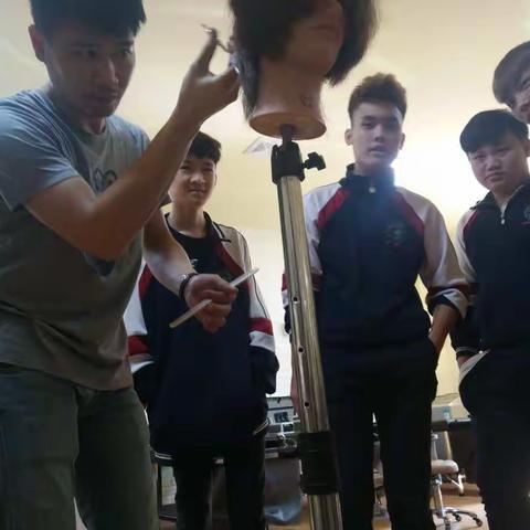 这个学期即将快结束了，你在学校收获了什么？           