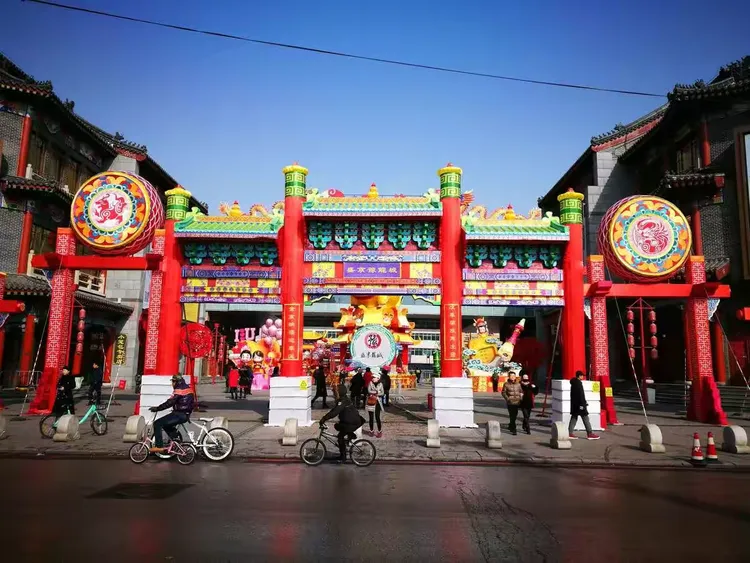 盛京豫珑城地处沈阳最繁华的商业街～中街