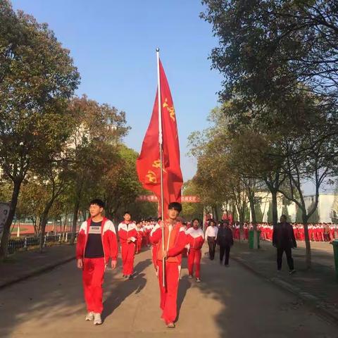 洪马中学缅怀革命烈士，全体师生学习爱国精神