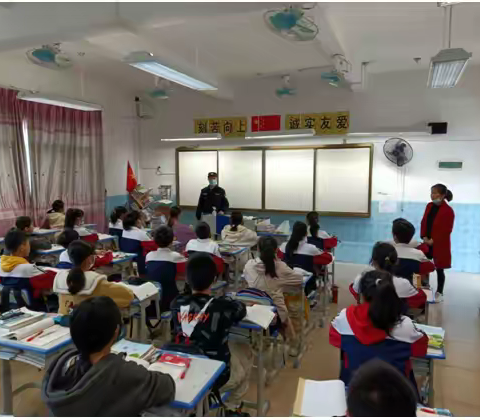 用心护苗——“扫黄打非”宣传进校园