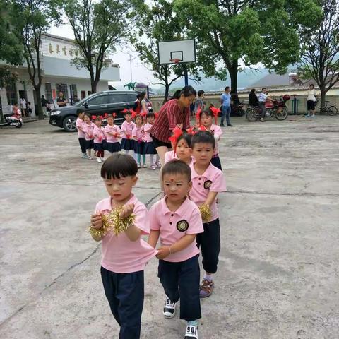 “放飞梦想、快乐启航”零溪镇象鼻嘴村幼儿园2017庆六一文艺汇演