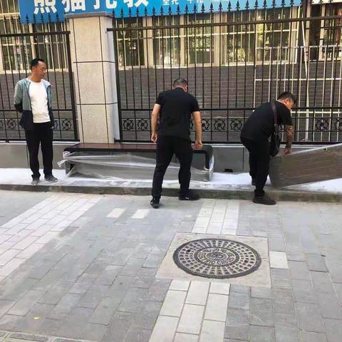 我为群众办实事•小寨路街道以精细化管理再提升为契机  开展周二“卫生日”活动