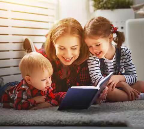 龙山街道中心幼儿园“温暖阅读，经典诵读”活动倡议书