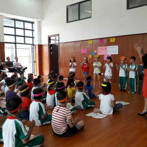 杜鹃花开红火火一一记附城镇中心小学课改新风采