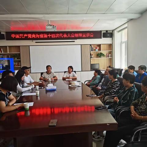 海欣苑社区联合国寺营渠管理所党支部开展“双进双联四服务”活动