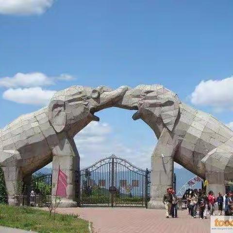 探路者漫山俱乐部8月31《八达岭野生动物园》一日休闲游