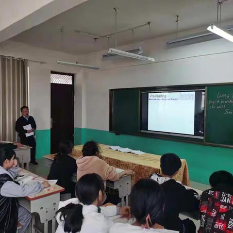 集备促提升，教研促成长-英语组教研活动