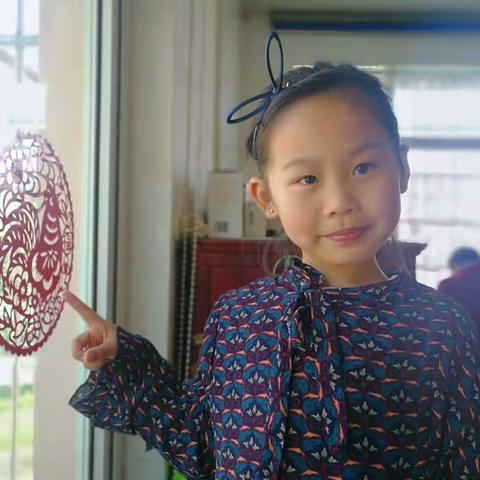 《走进春节习俗》“小鬼当家”之——快快乐乐过新年