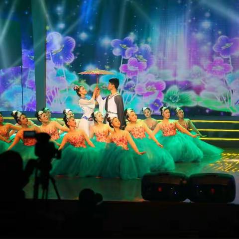 行庆20周年 文艺汇演晚会