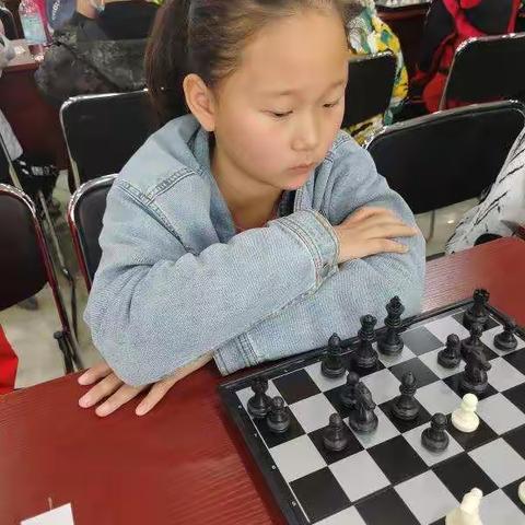 新湖南路小学运动员德州市国际象棋等级赛再获佳绩