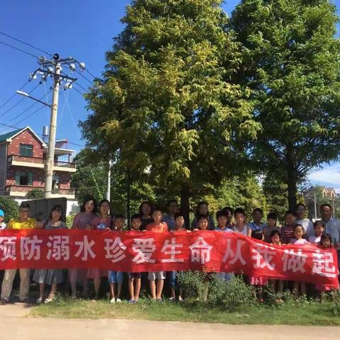 真情家访，我们携手并进！----旭光乡杨桥小学五年级暑假家访小记