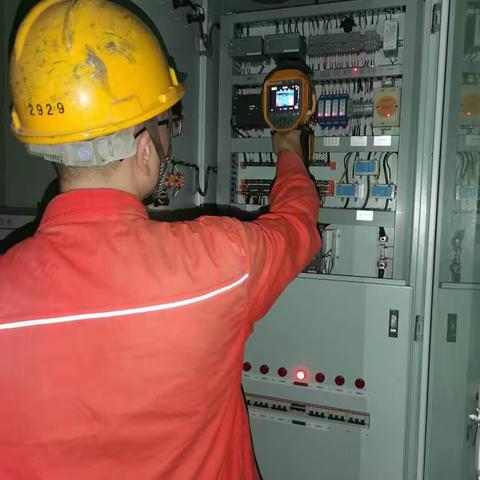 【金维电气张琴】默默的守护神