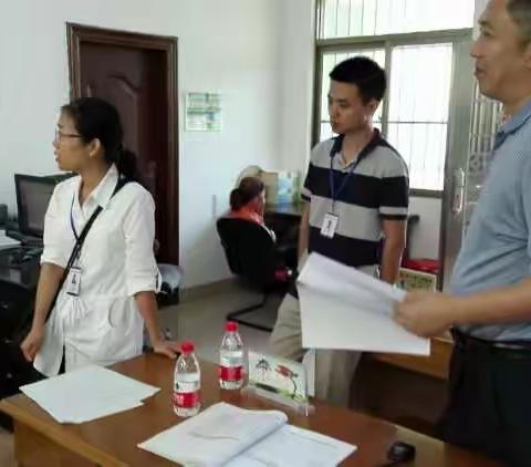 秀英区宣传部副部长林敏到我镇开展精准扶贫“联户”帮扶工作