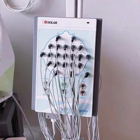 儿科开展新项目——脑电图检查