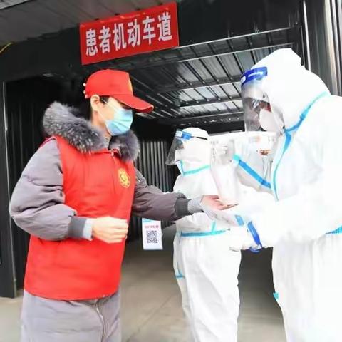 河北广平：浓情腊八“抗疫”前线送温暖