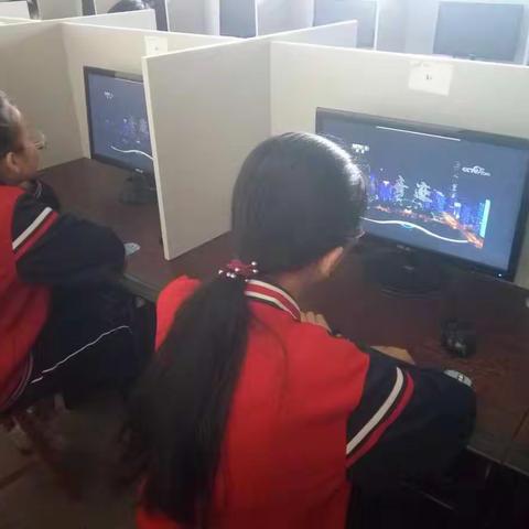 纪台一中创客空间建设(之八十五)——社团成员接受最前沿思想