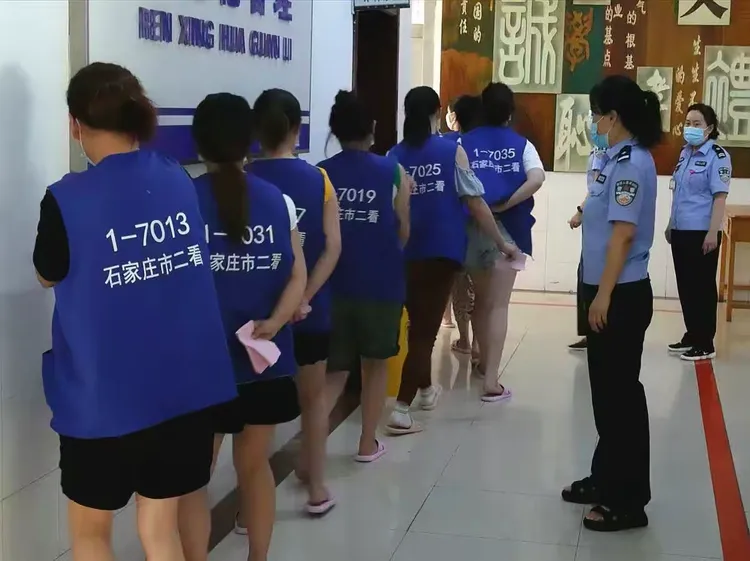 石家庄市第二看守所为在押人员注射新冠疫苗剪影