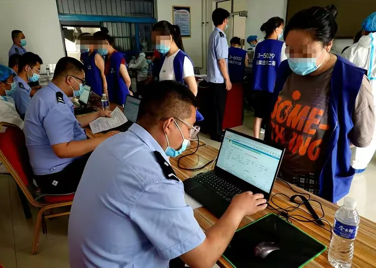 石家庄市第二看守所为在押人员注射新冠疫苗剪影
