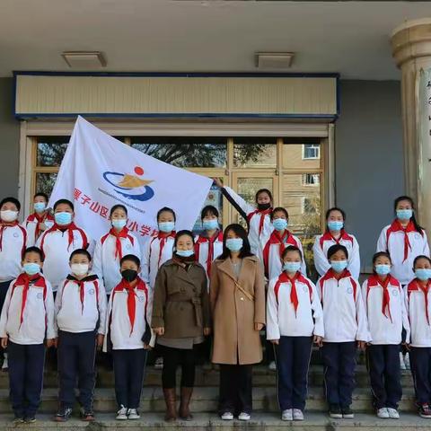 “法在身边，为成长护航”主题开放日活动——四小学生走进法院