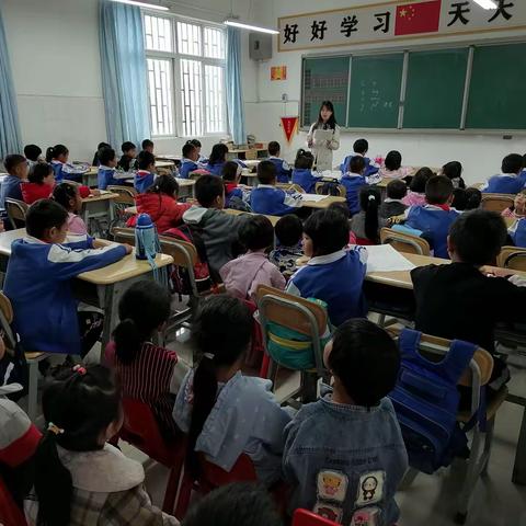 乌龙镇中心幼儿园大（一）班幼小衔接系列活动暨毕业典礼