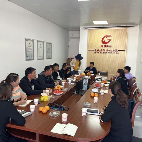 【禄劝工业园-禄劝民用春耕行动】召开区域管理员会议 加强市场精细化管理