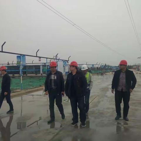 市铁腕办与市建委第一督导组对三体中心治污减霾工作进行督导检查