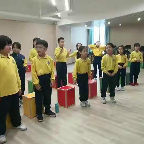 狮实周五童声童气班