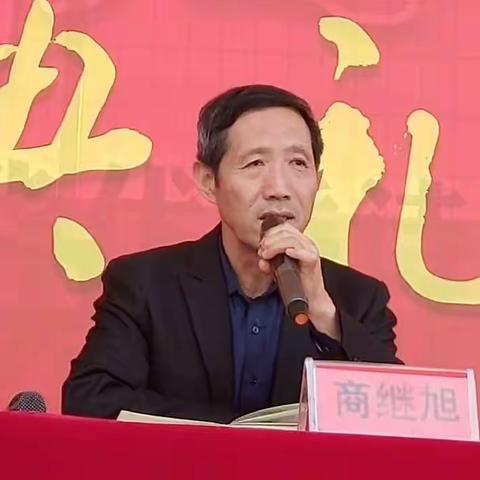 青春扬帆正当时    学法指导助成长------晨光中学高三年级组召开语文学法指导会