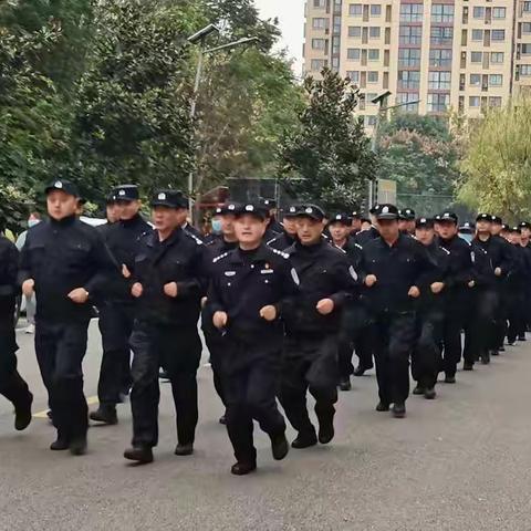 汉中市公安局圆满完成机关民警综合训练考核