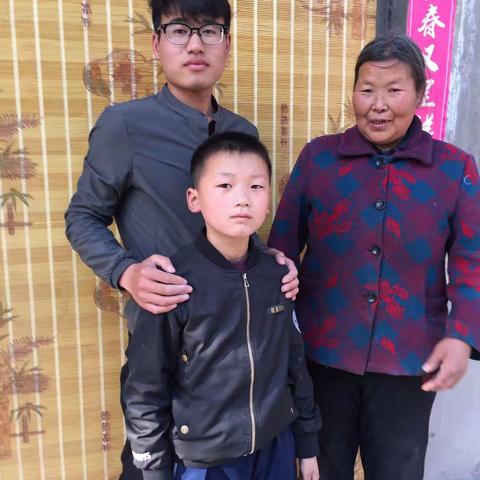 汲水镇八里屯完小家访系列报道之（十）