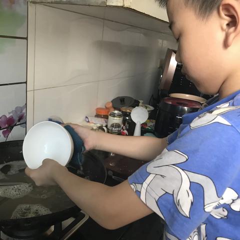 快乐暑假——我爱劳动