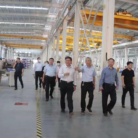 蒙阴县十八届人大代表县直二团第一小组 开展“欢庆国庆节、喜迎二十大，助推营商环境持续优化”代表活动