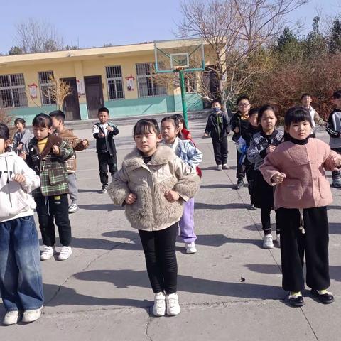 付岭小学一1班课间操展示