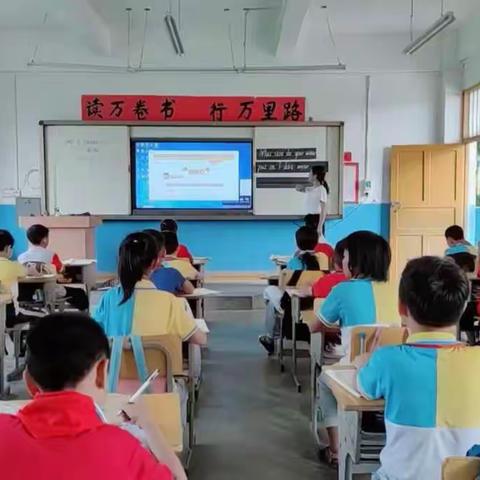 今天来到马朗小学听课